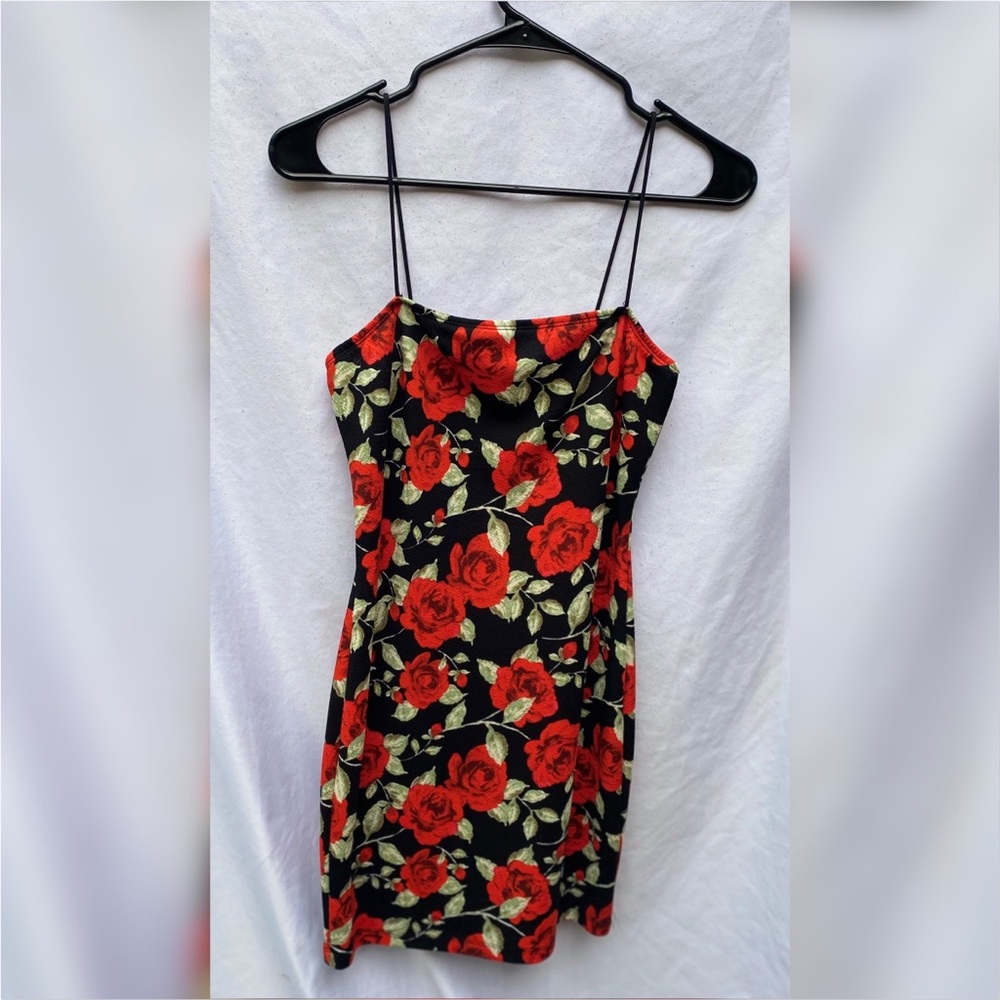 Rose patterned bodycon mini strap dress size medium